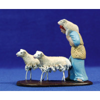 Pastor con corderos 9 cm barro pintado Figuralia