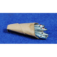 Cucurucho sardinas 3,5 cm papel y barro