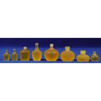 Conjunto 8 jarras aceite variadas 2,5-5 cm resina