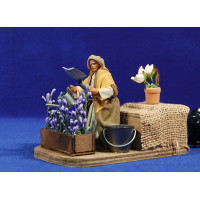 Pastora regando movimiento 10 cm ropa y barro