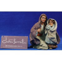 Pastora con niña adorando 15 cm resina Montserrat Ribes