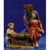 Pastora samaritana  con pozo y niña 12 cm resina