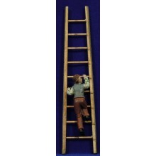 Pastor subiendo escalera 11 cm resina